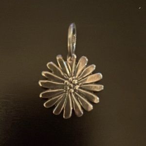 Flower pendant